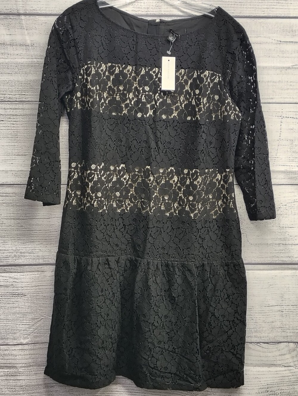 Ann Taylor Black Lace Scoop Neck Cocktail 3/4 Sleeve Back Zip Lined Dress Size 8